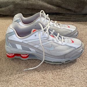 Nike Supreme Shox